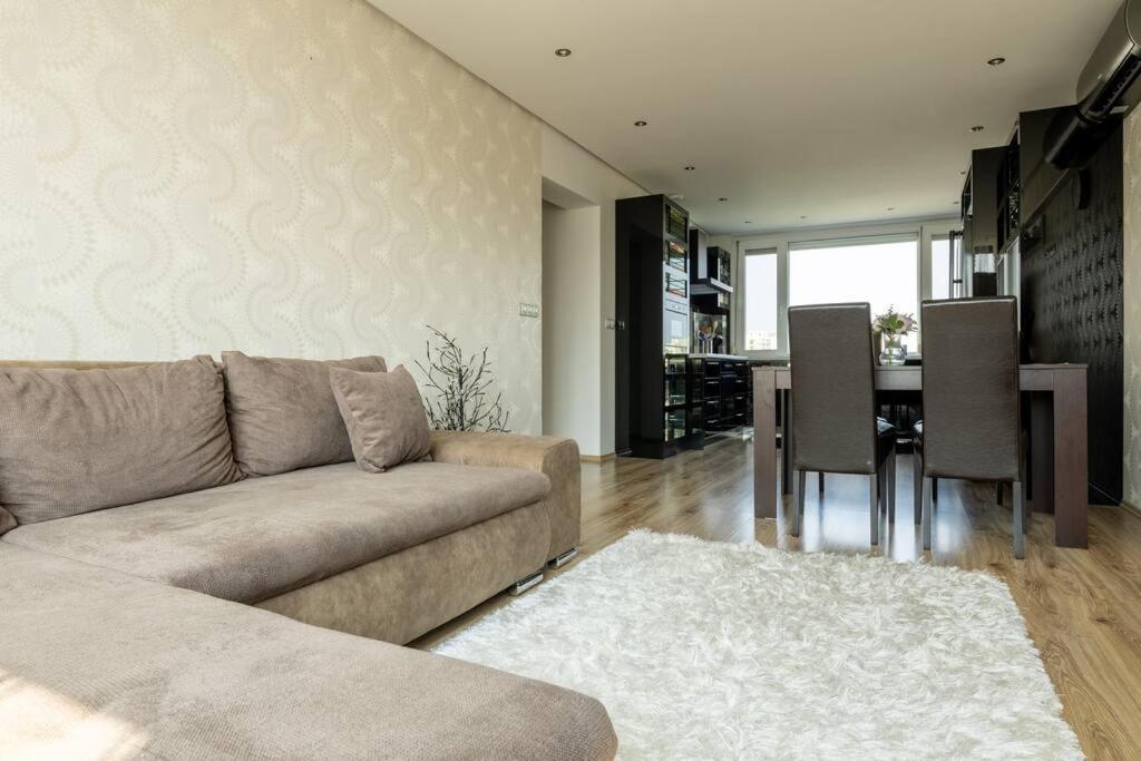 Martonfalvi Penthouse W Jacuzzi Debrecen Exterior photo
