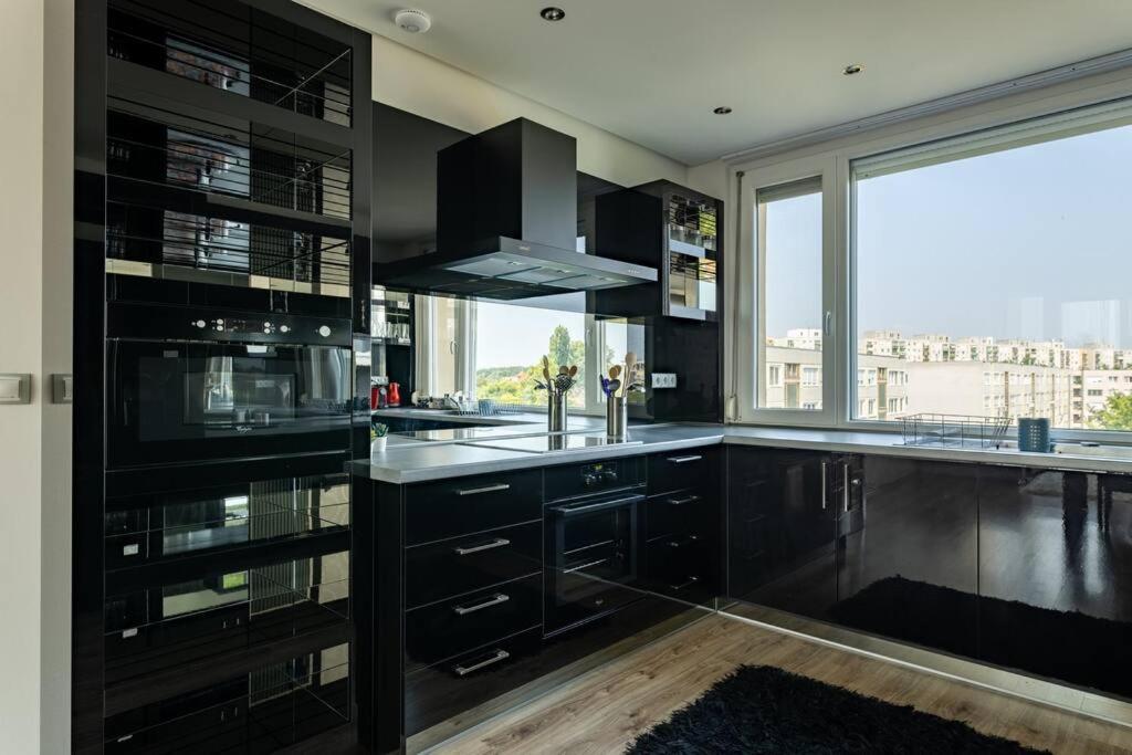 Martonfalvi Penthouse W Jacuzzi Debrecen Exterior photo
